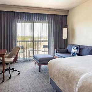 3* Hotel Courtyard Westshore/airport